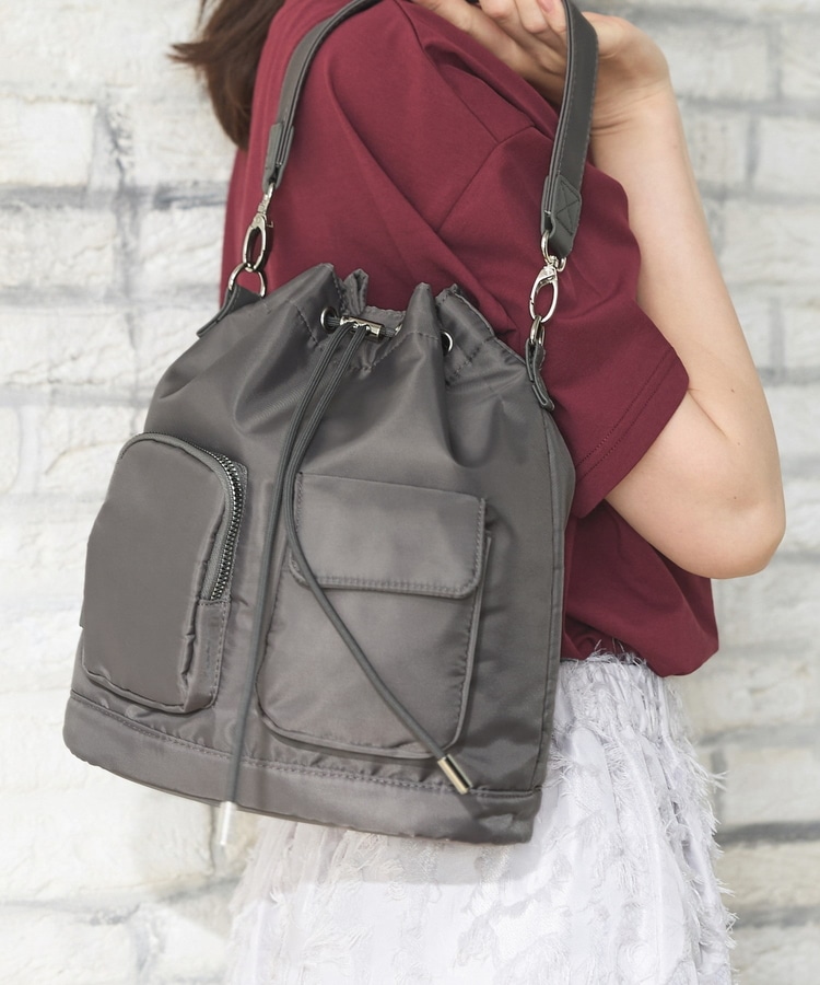 アウトポケット巾着バッグ