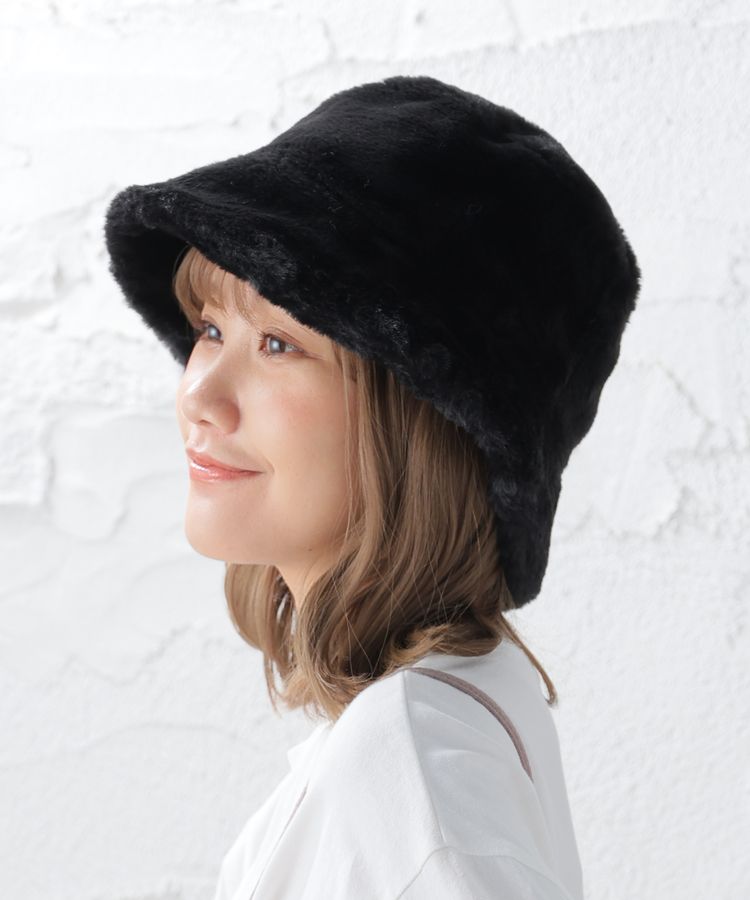 オンライン半額商品 herlipto Faux Fur Bucket Hat ファーバケット