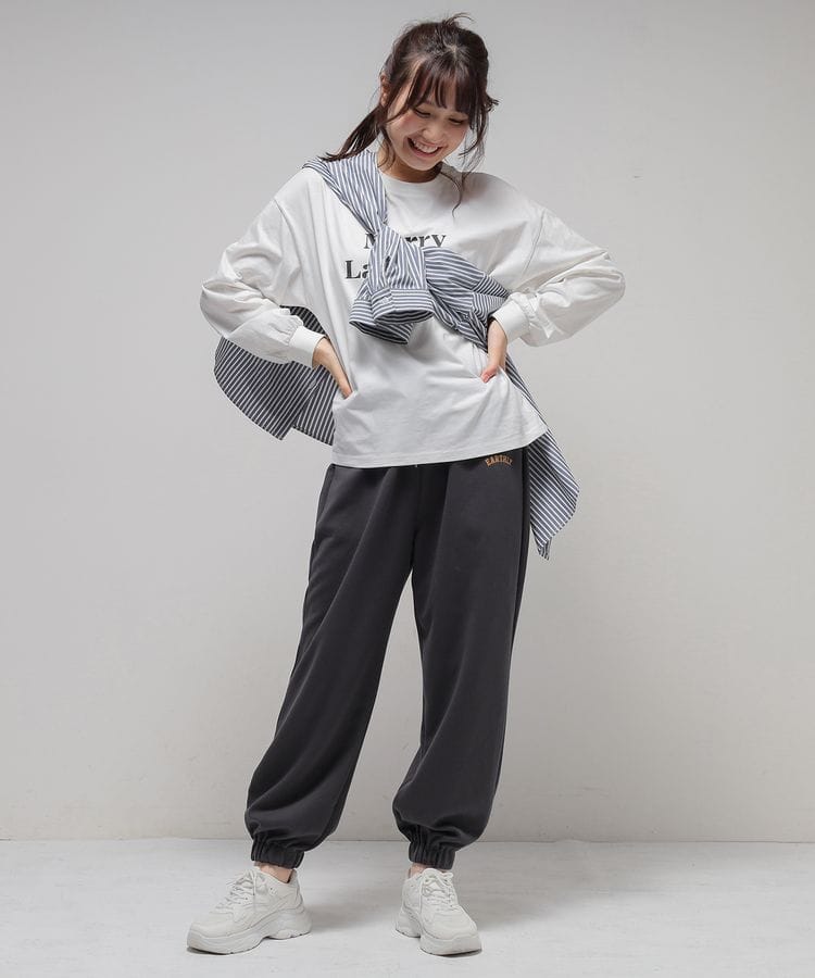 高い素材】 urbanoutfitters スウェットセットアップ ietsfrans